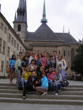 ����������